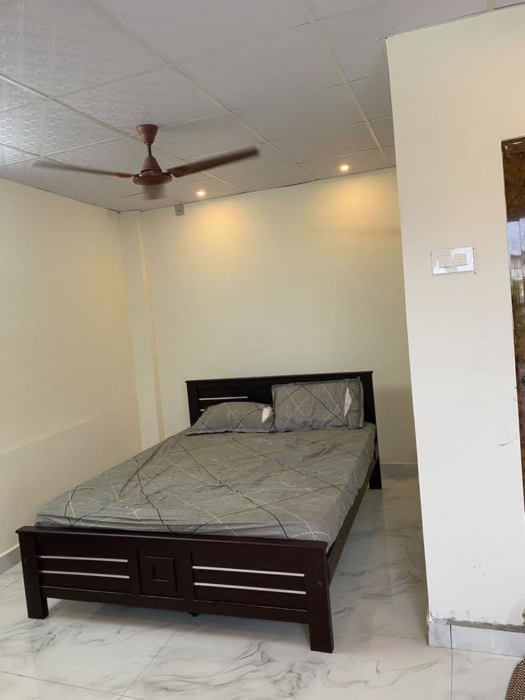 Second single room bed